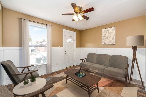 939 Putnam St, Newport, KY 41071-1439