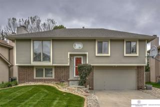 5107 164 St, Omaha NE  68116-8066 exterior