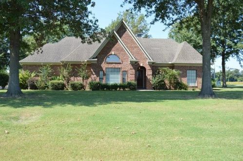 404 Danner Dr, Marion, AR 72364-2634