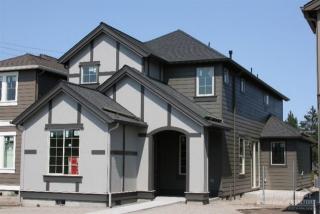 3130 28 St, Eagle Crest OR  97756-7566 exterior