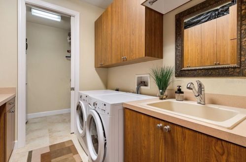 12713 Grand Traverse Dr, Dade City FL 33525-8230 exterior