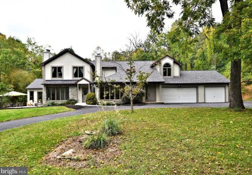 2901 Creek Rd, Marsh, PA 19520-9163