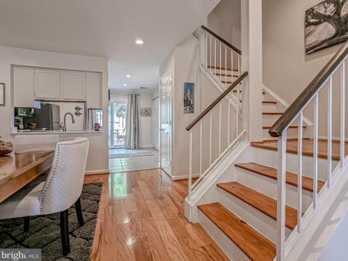 12169 Presidio Way, Woodbridge VA  22192-1052 exterior