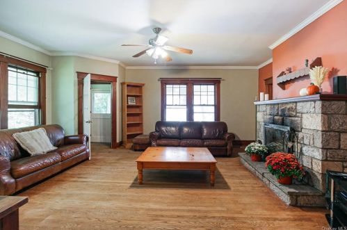 120 Bannon Ave, Buchanan, NY 10511-1302