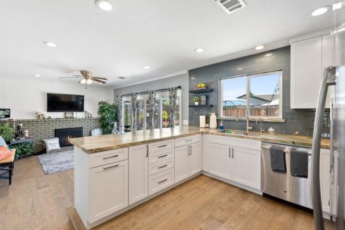 7791 Santa Barbara Dr, Gilroy CA  95020-5322 exterior