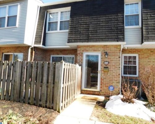 3102 Harbour Dr, Palmyra, NJ 08065-2216