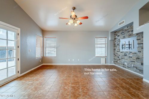 5162 Diamond Ave, Mesa AZ 85208-2083 exterior