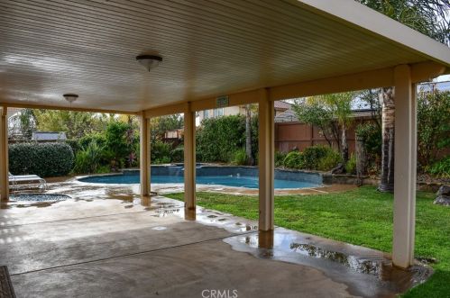 1265 Larkspur Ln, Beaumont CA  92223-2091 exterior