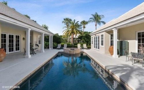 11385 Lost Tree Way, West Palm Beach, FL 33408-3324