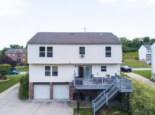 112 Commodore Dr, Mc Donald, PA 15057-2178