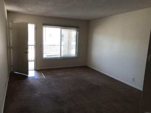 205 Candice Pl, Vista CA  92083-1941 exterior