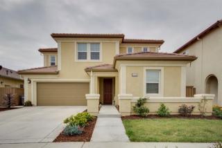 1696 Hoffman St, Woodland, CA 95776-6384