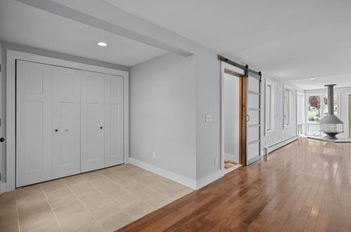 26 Pine Tree Rd, Coventry RI 02816-7001 exterior