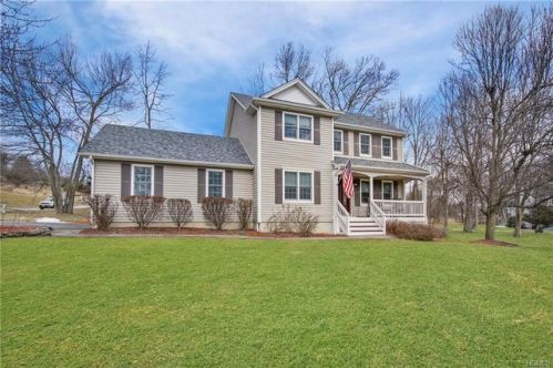 20 Jonah Cir, Florida, NY 10921-1631