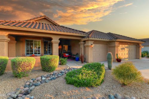 4611 Peak View Rd, Cave Creek, AZ 85331-3273