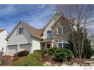 5171 Cassidy Dr, Schnecksville, PA 18078-2656