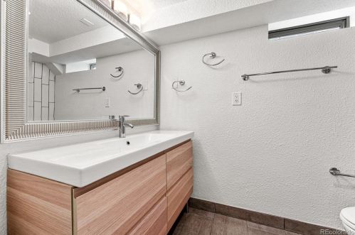 3325 Irving St, Denver CO 80211-1934 exterior