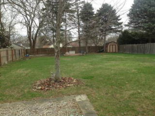 369 Lee Ln, Mansfield, OH 44905-2719