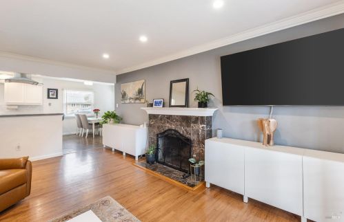 3444 Montgomery Dr, Santa Rosa CA  95405-5142 exterior