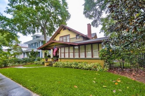 106 15th Ave, Saint Petersburg, FL 33704-4508