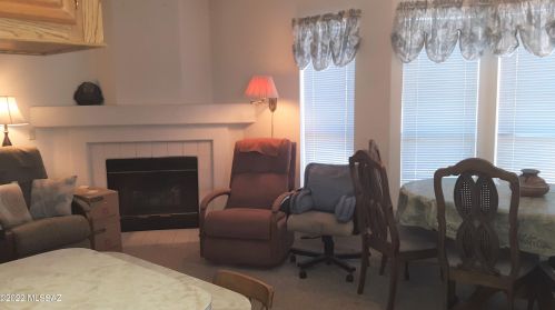 6266 Waterton Dr, Tucson, AZ 85746-5074