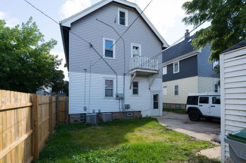 1921 58th St, Milwaukee WI  53219-1537 exterior