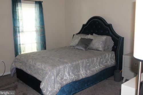 704 Independence Blvd, Dover DE  19904-2658 exterior