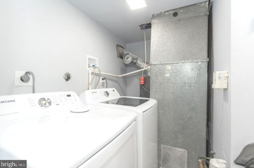 260 Cricklewood Cir, Lansdale PA  19446-1420 exterior