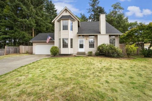 9708 Clipper Pl, Silverdale, WA 98383-9490