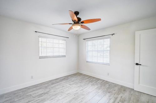 208 43 Ter, Cape Coral FL  33904-8425 exterior