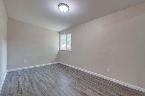 747 Garfield Ave, El Cajon CA  92020-2017 exterior