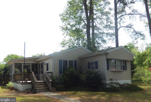 32300 Hidden Acre Dr, Frankford DE  19945-3120 exterior