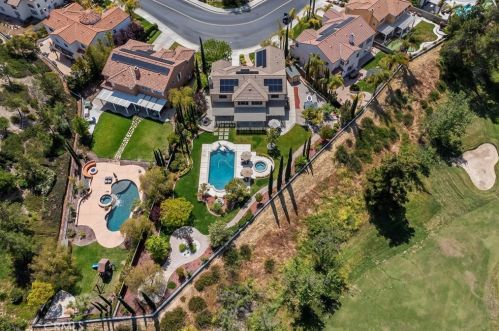 32862 Pine Cir, Temecula CA  92592-1369 exterior