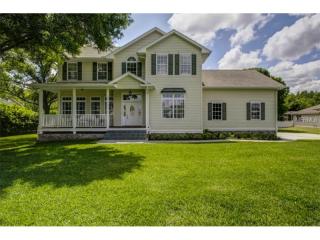 910 Lake Sapphire Ln, Lutz, FL 33548-6476