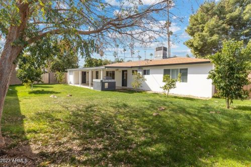 4133 35th St, Phoenix AZ  85018-4703 exterior