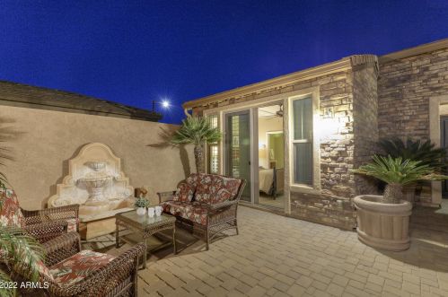 28852 127th Ln, Peoria, AZ 85383-5258