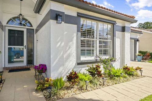 10202 Siena Oaks Cir, West Palm Beach, FL 33410-5127