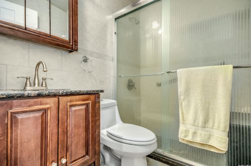 22 West Blvd, East Rockaway NY  11518-2518 exterior