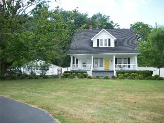 3084 Culleoka Hwy, Culleoka, TN 38451-2129