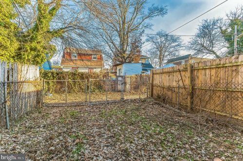 406 Rand St, Camden NJ 08105-2712 exterior