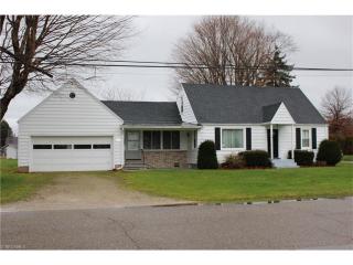 325 Cline St, Morges, OH 44643-9210