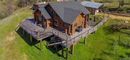 11301 Grand View Rd, Montague, CA 96064-9616