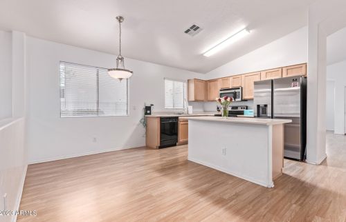 10634 Pomo St, Tolleson AZ  85353-1162 exterior