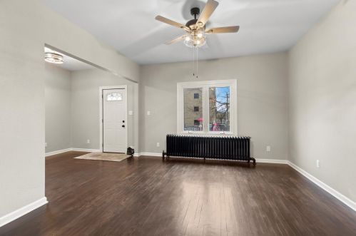 1527 30th St, Milwaukee WI  53208-2405 exterior