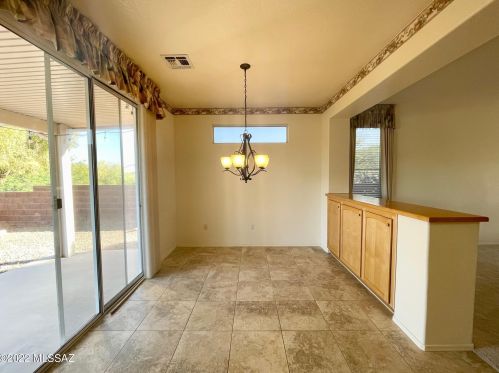 9416 Twinkling Shadows Way, Tucson AZ  85743-5440 exterior