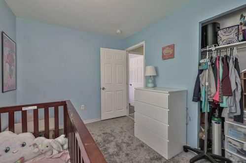 7404 Dixie Hwy, Florence KY  41042-2515 exterior