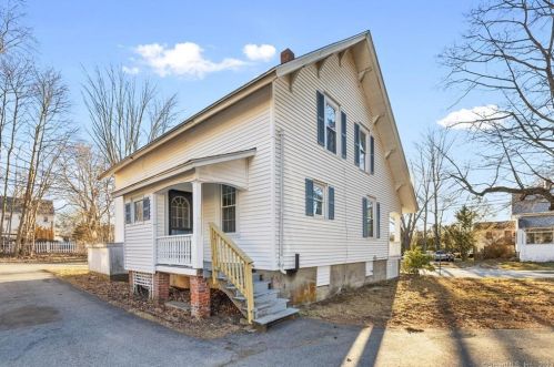 13 Church St, Moosup CT  06354-1205 exterior