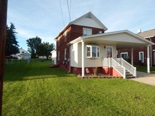 575 Cambria Ave, Revloc, PA 15948
