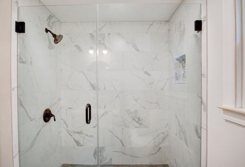 38 Eldor Dr, Walpole MA  02071-1020 exterior