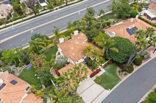 1836 Gamble Ln, Escondido CA  92029-4231 exterior